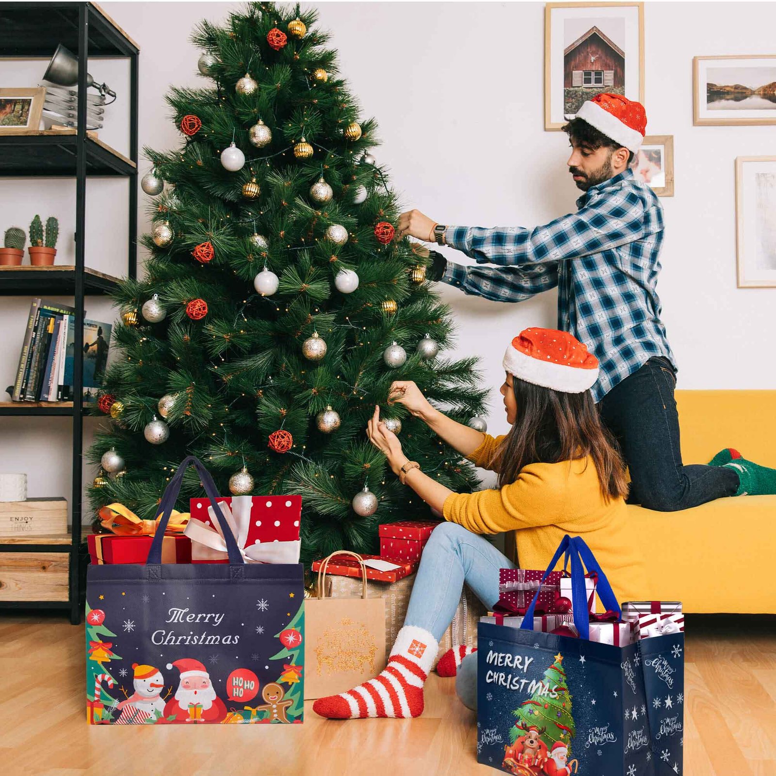 12pk ChristmasGift Bags thumbnail 8