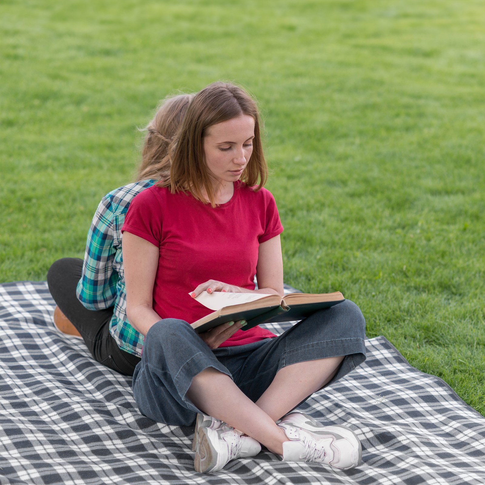 Travel Picnic Blanket Water Resistant | Outdoor Blanket Multipurpose Camping Rug Garden Blanket thumbnail 7